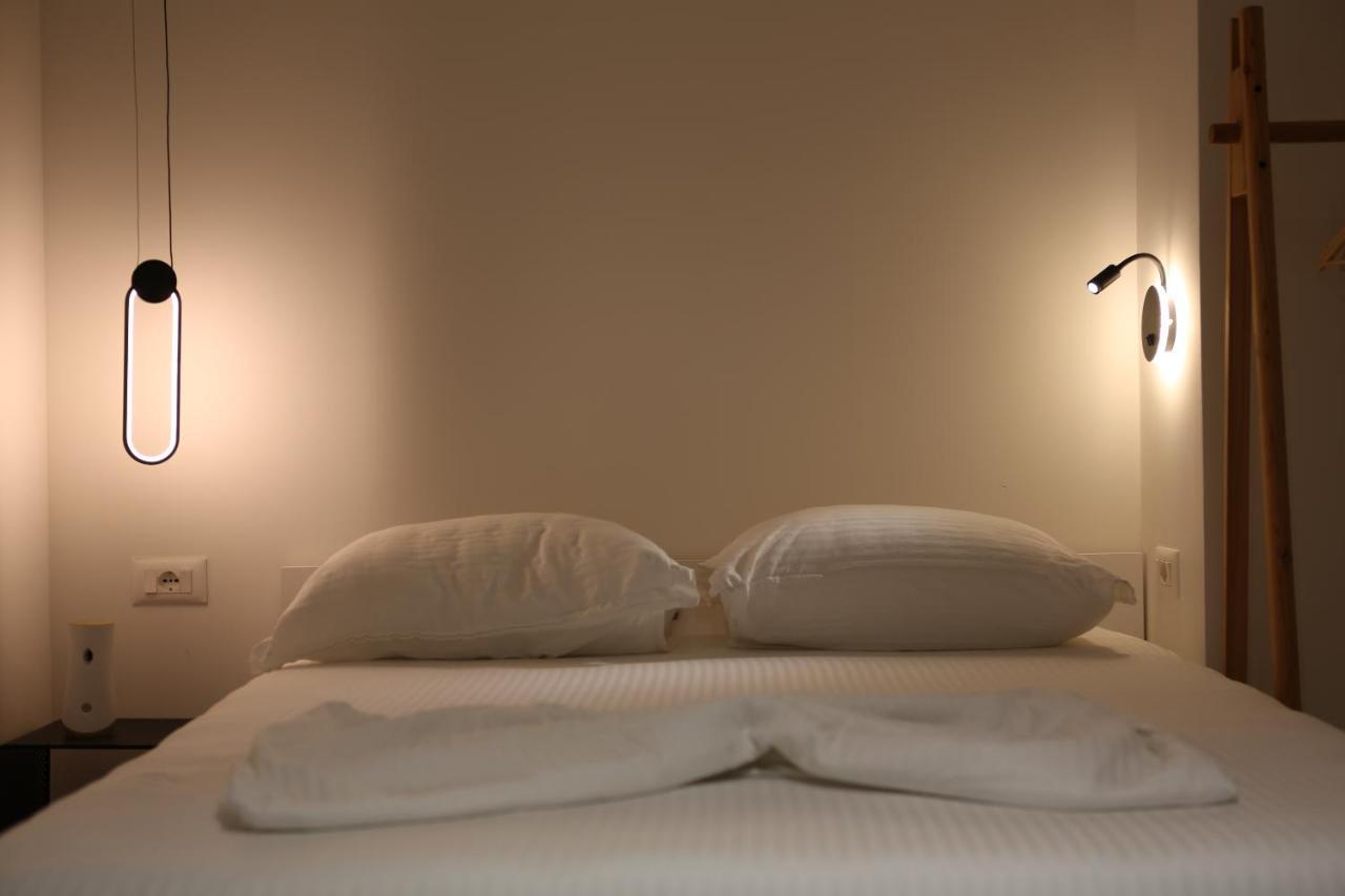 Blloku Studio Apartament Tirana Esterno foto